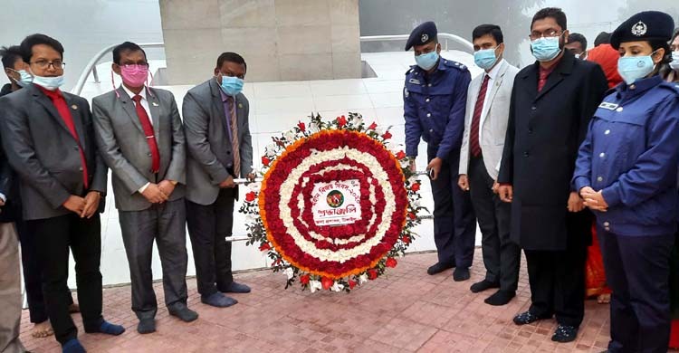 টাঙ্গাইলে যথাযোগ্য মর্যাদায় মহান বিজয় দি